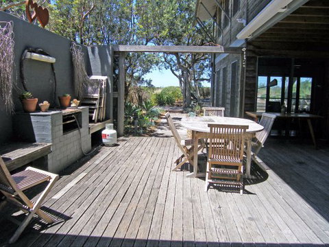 Palais D'Amor At Greenwell Point - Australia Accommodation 97
