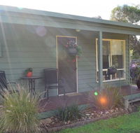 Waterfall Cottage - Australia Accommodation