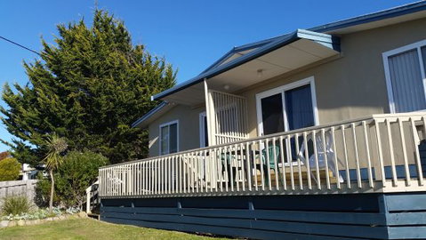 Carmen's Inn - Australia Accommodation 0