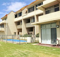 Spalding Lodge Unit 16 - Australia Accommodation