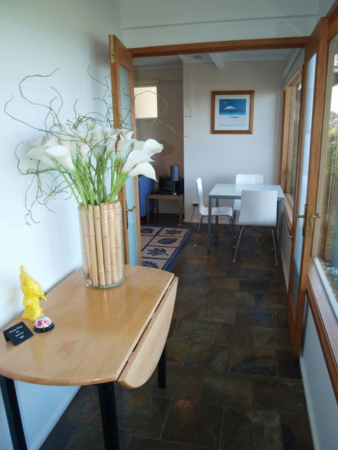 Beach Views Lorne - Australia Accommodation 6