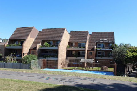 Reef Resort Apartments - Australia Accommodation 2