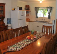 Ellenor Ivy Cottage - Australia Accommodation
