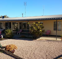 Cornwall House - Australia Accommodation
