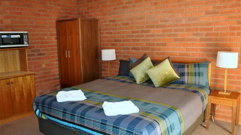 Merrijig Motor Inn - Australia Accommodation 0