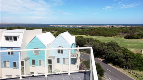 Lady Bay Resort - Australia Accommodation 2