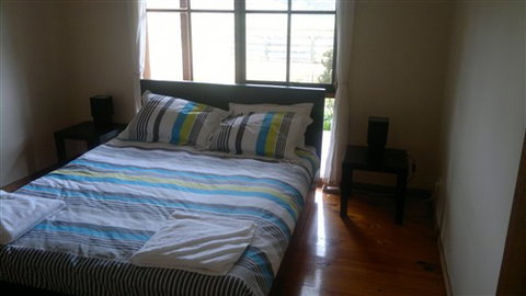 Vals Retreat - Australia Accommodation 3
