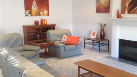 Ulmara Holiday Unit - Australia Accommodation 2