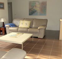 Sunny Hill Villa - Australia Accommodation