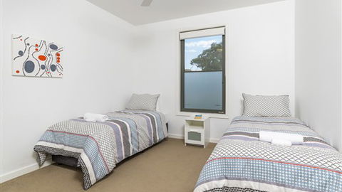 Serenity Torquay Sea View: Luxury Beachfront - Australia Accommodation 3