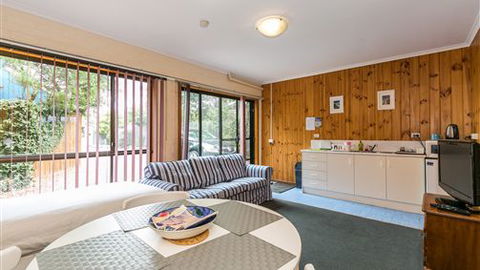Beachside Accommodation Torquay - Australia Accommodation 1