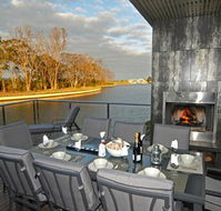 Gippsland Lakehouse - Australia Accommodation