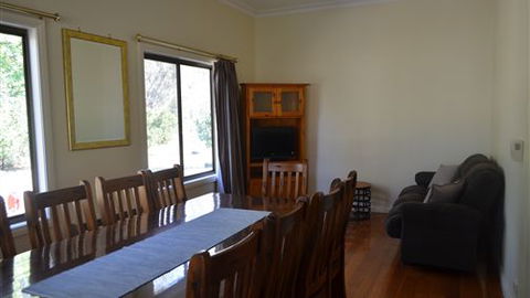 Jamel Lodge - Australia Accommodation 3