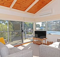 Barrakee Beach House - Anglesea - Australia Accommodation