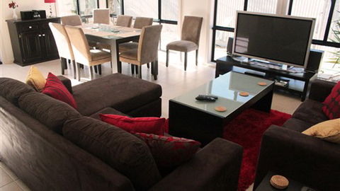 Acacia Villa - Australia Accommodation 5