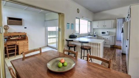 Wang Stays - Australia Accommodation 1