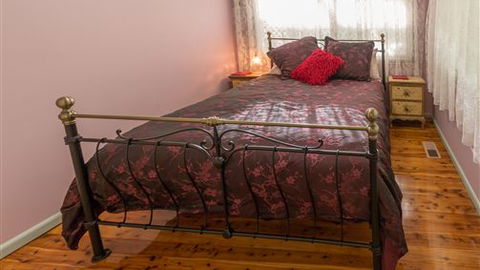 Muscat House - Australia Accommodation 0