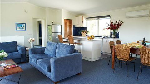 16 Mermaid - Australia Accommodation 1