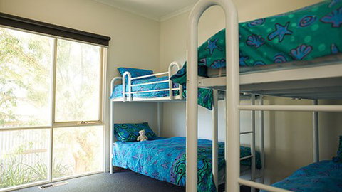16 Mermaid - Australia Accommodation 5