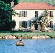 Adelaide Hills Country Cottages - Apple Tree Cottage - Australia Accommodation