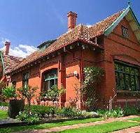 Buxton Manor - George Lowe Esquire Apartment - Australia Accommodation