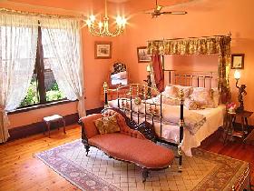 Buxton Manor - Musica Viva Apartment - Australia Accommodation 1