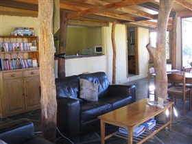 Southern Ocean Retreats - Goondooloo - Australia Accommodation 1