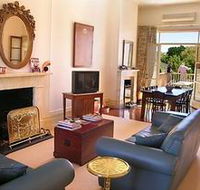 The Fire Station Inn - Residency Penthouse - Australia Accommodation