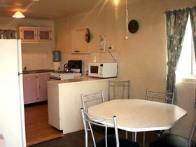 Willow Springs Jackeroo's Cottage - Australia Accommodation 1