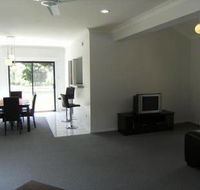 A Beach 'N Reef Motel - Australia Accommodation