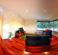 Acacia Chalets - Australia Accommodation