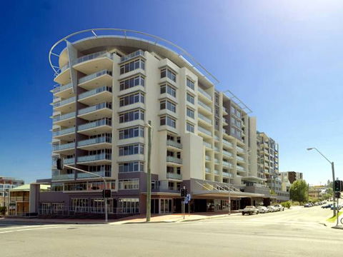Adina Apartment Hotel Wollongong - Australia Accommodation 0