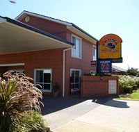 Akuna Motor Inn - Australia Accommodation
