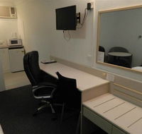 Alabaster Lodge Motor Inn - Australia Accommodation