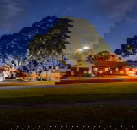 Alexander Cameron Suites - Australia Accommodation