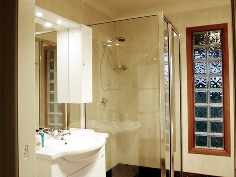 Alpine Lodges  - Australia Accommodation 2