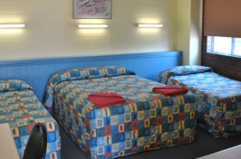 A & A Lodge Motel - Australia Accommodation 3