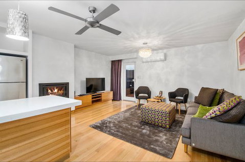 Mount Gambier Accommodation - Australia Accommodation 1
