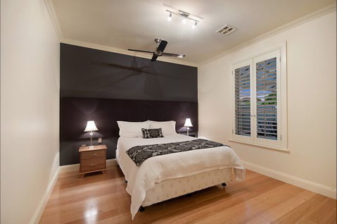 Mount Gambier Accommodation - Australia Accommodation 6