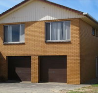 Views over Lake George - Australia Accommodation