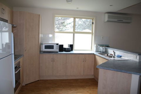 Century 21 SouthCoast: The Lighthouse At Port Willunga - Australia Accommodation 1