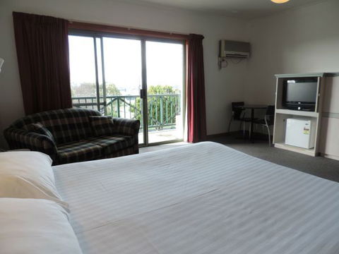 Lakes Resort Mount Gambier - Australia Accommodation 2