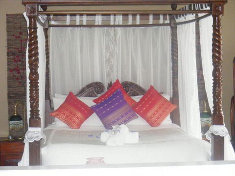 Weeroona Retreat B&B - Australia Accommodation 6