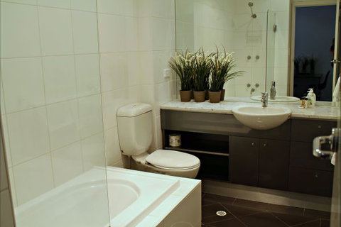 ADELAIDE DRESSCIRCLE APARTMENTS - THE PALMS APARTMENTS KENT TOWN - Australia Accommodation 11