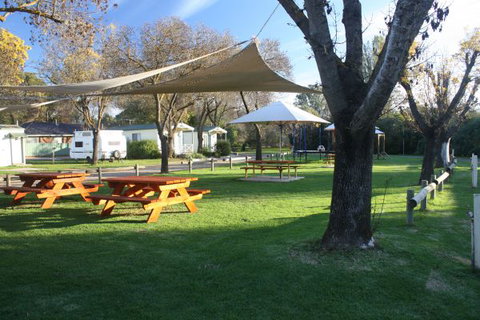 BIG4 North Cedars Holiday Park Wangaratta - Australia Accommodation 3