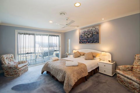Ocean Manor Bed And Breakfast - Australia Accommodation 2