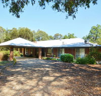 Abelia House - Australia Accommodation