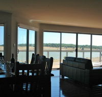 Parrydyse Clayton Bay - Australia Accommodation