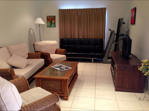 Shamore Apartments - Eleventh Street - Australia Accommodation 3