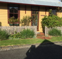 Twomey's Cottage - Australia Accommodation
